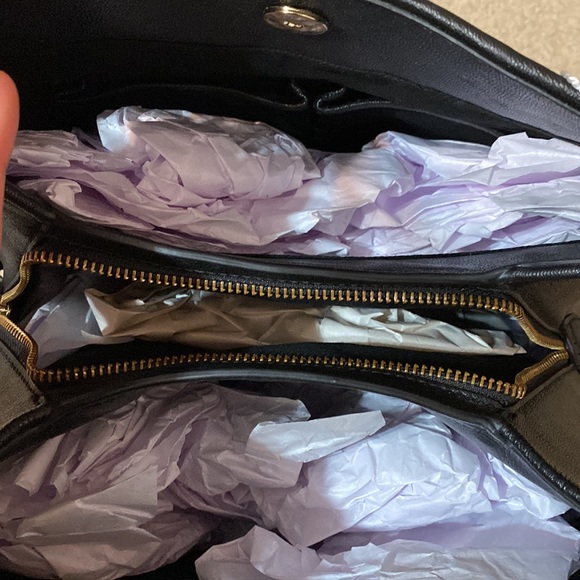 Weave black & white handbag - Picture 7 of 8